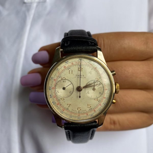 Montre Chronographe – Swiss Made – Années 40