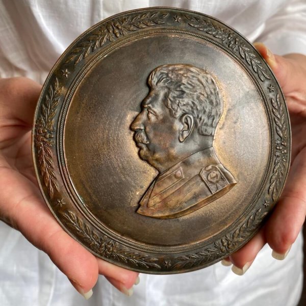 Bas Relief Bronze – Staline