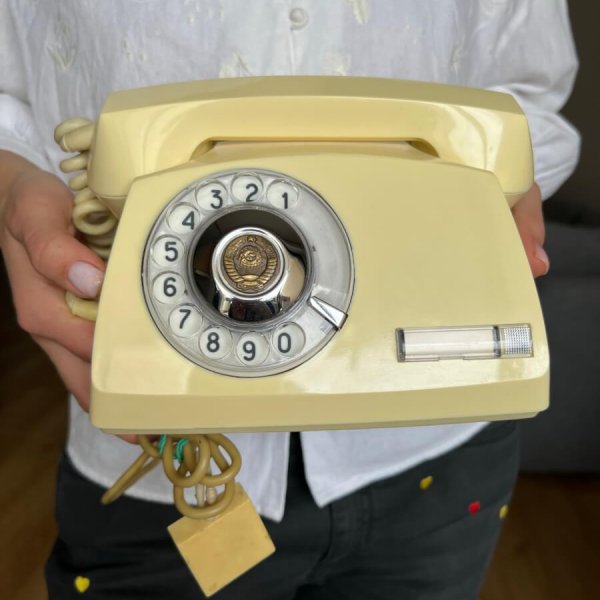 Téléphone Communications Secrètes URSS – KGB