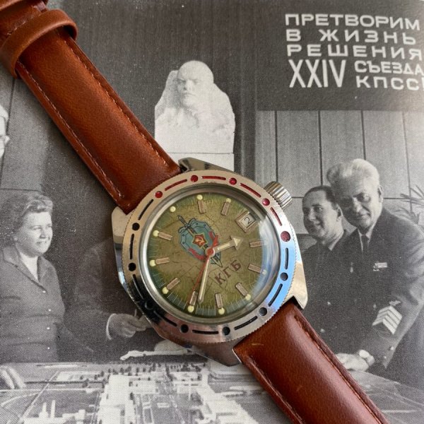 Montre Amphibia Vostok Komandirskie – KGB