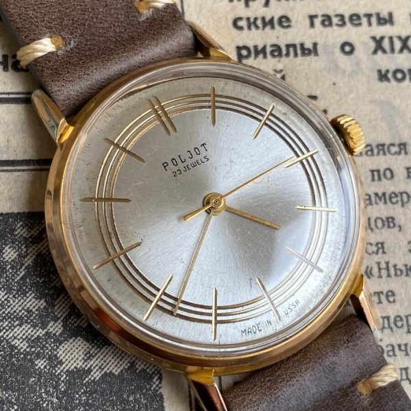 Poljot 2209 – Montre Soviétique