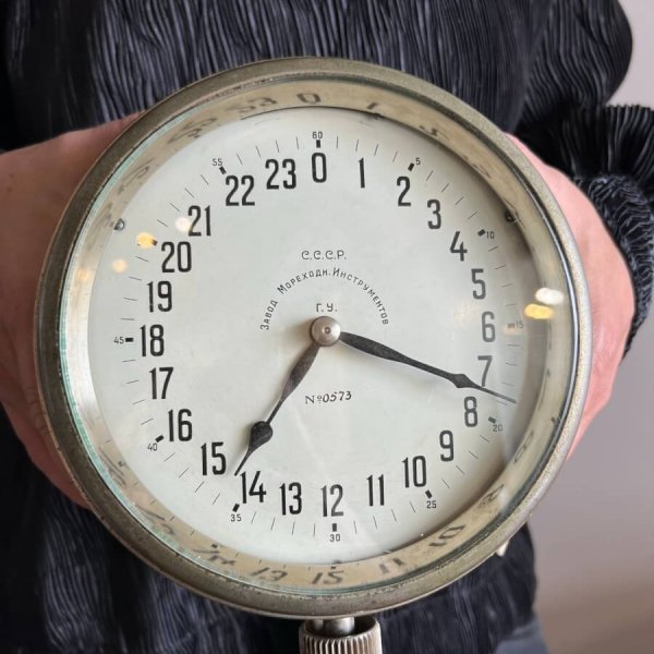 Rare Horloge 24 Heures Sous Marin Soviétique – Années 40