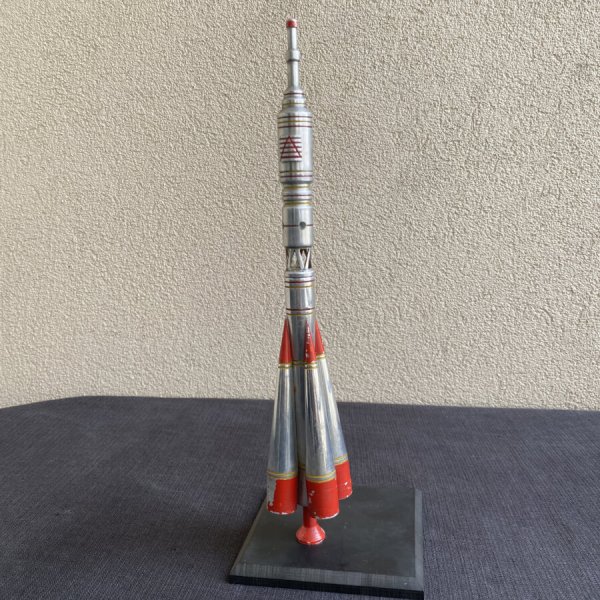 Modèle Fusée Soyuz URSS – Aluminium Bakélite
