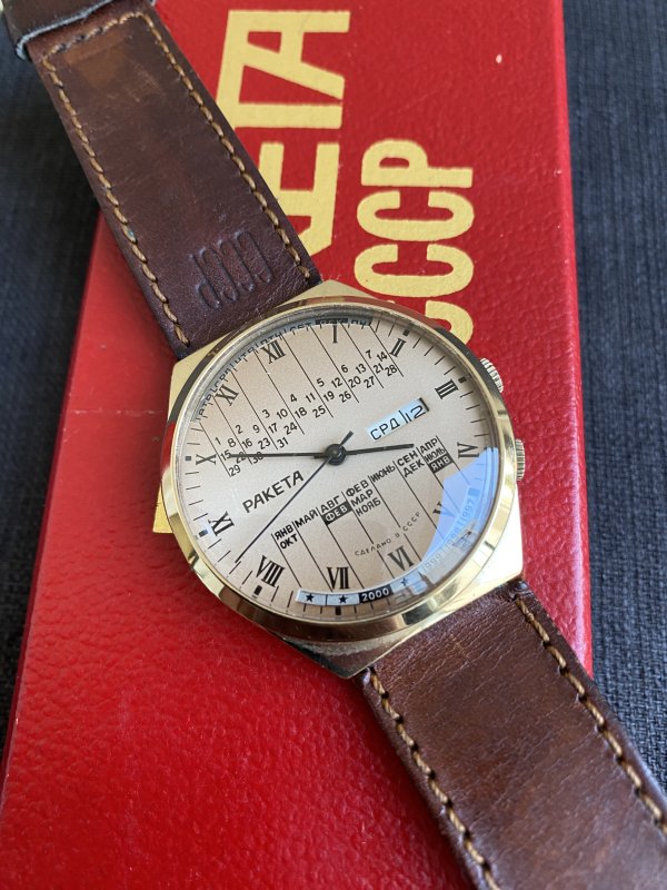 Montre Raketa -Calendrier Perpétuel – NOS – Image 2