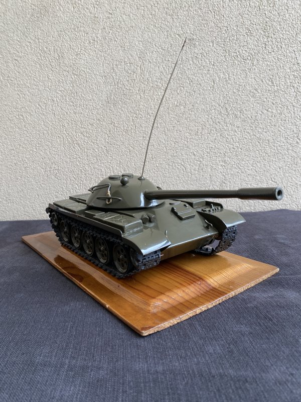 Modèle Tank T 54/55 - Chenilles Métal