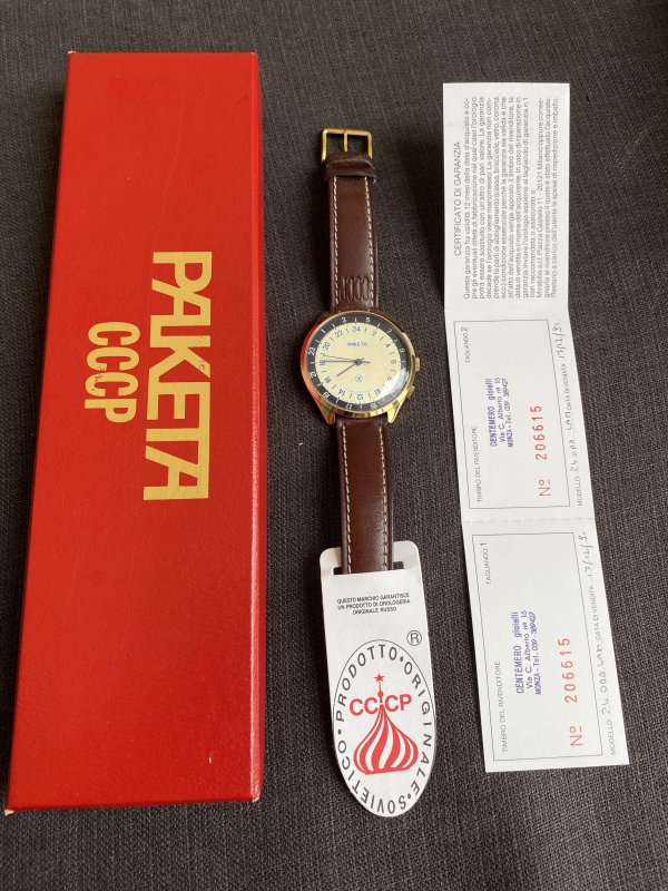 Montre Raketa Cercle Arctique – Neuve – Document – 496273