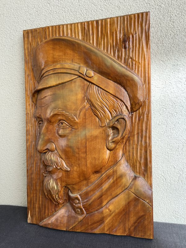Portrait Bois Sculpté - Félix Dzerjinski – Image 4