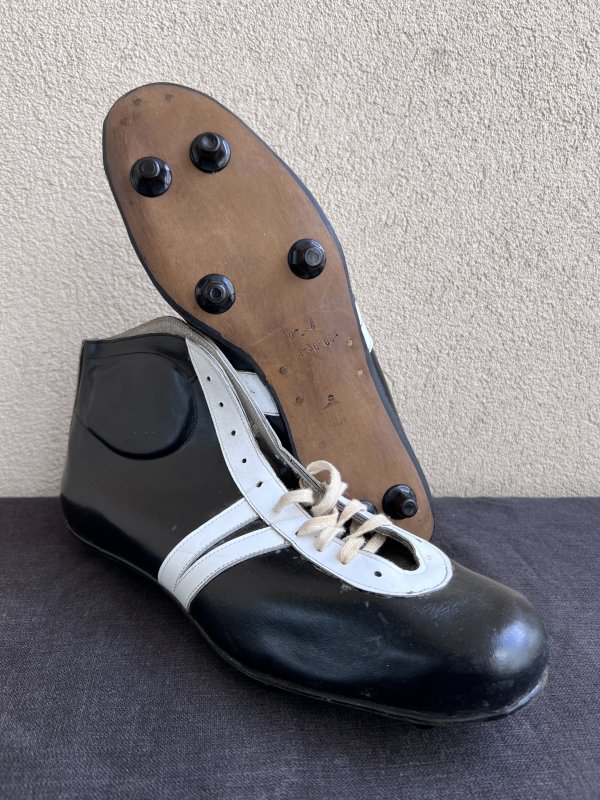 Crampons - Chaussures Football Soviétique Neuves – Image 2