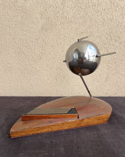 Cadeau Honorifique Bureau - Spoutnik - 1958