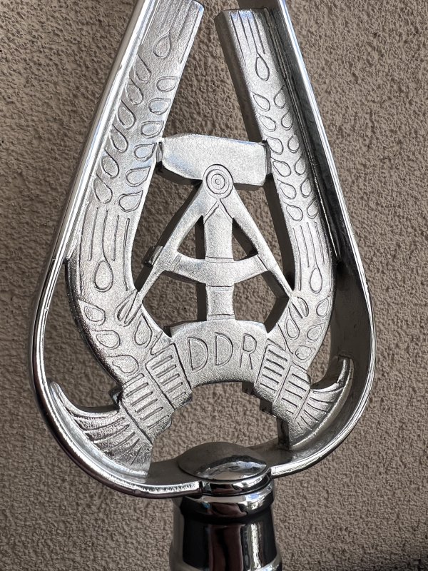 Hampe Drapeau - RDA - Bronze – Image 2