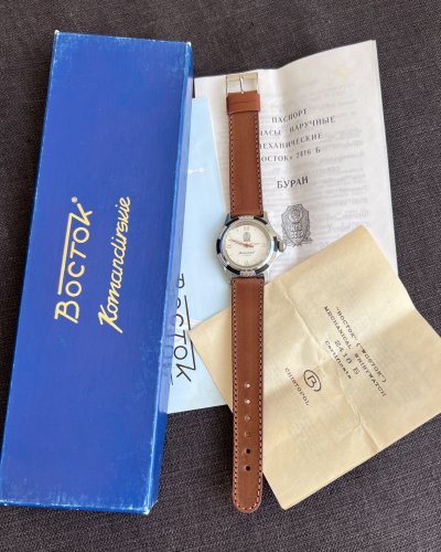 Vostok KGB – 2416B – Année 1991 - NOS - Full Set