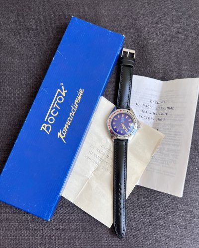 Vostok Komandirskie KGB - 2416B - Bleue - NOS - Automatique