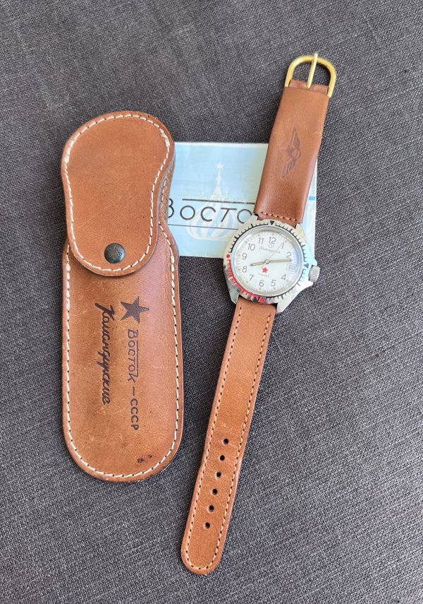 Montre Vostok Komandirskie – Etoile Rouge - Boite Document