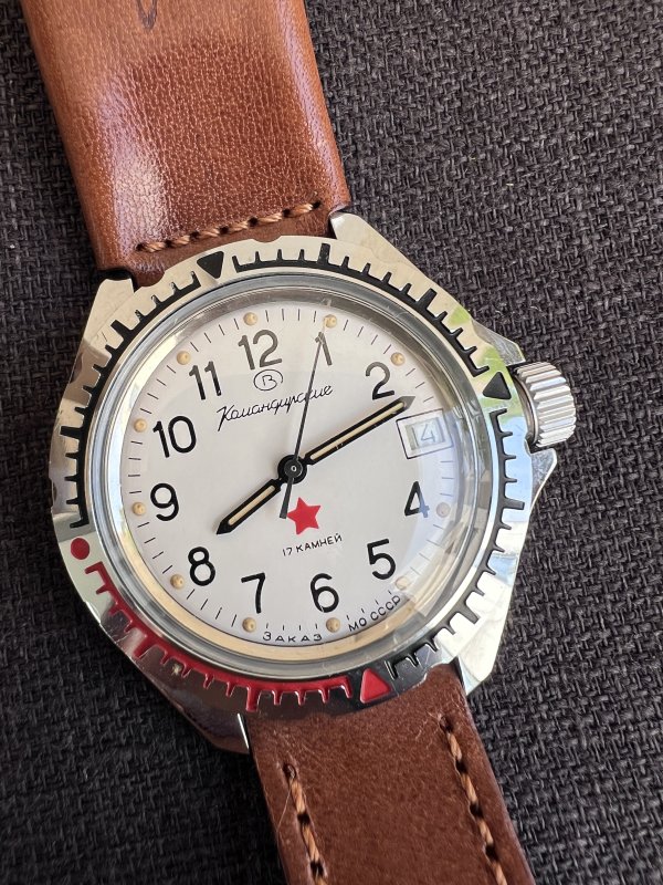 Montre Vostok Komandirskie – Etoile Rouge - Boite Document – Image 2