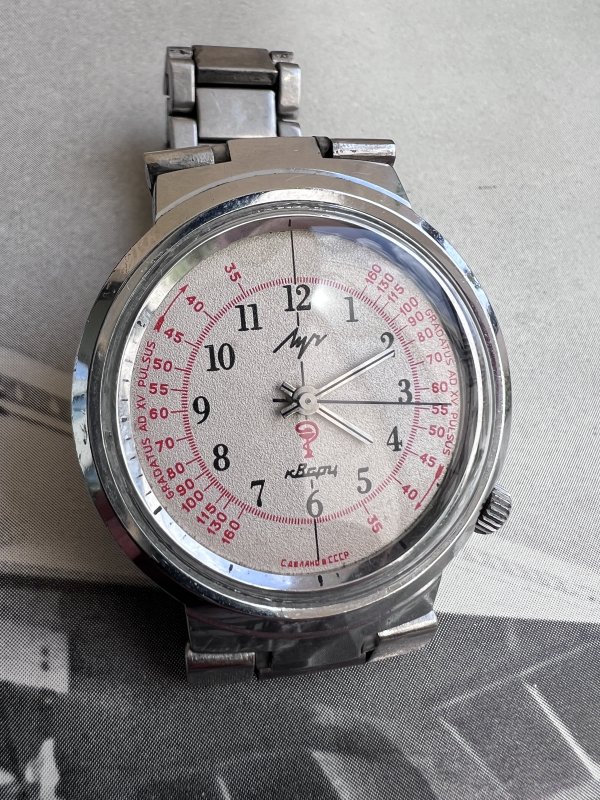 Montre Luch - Médecin Soviétique - Quartz
