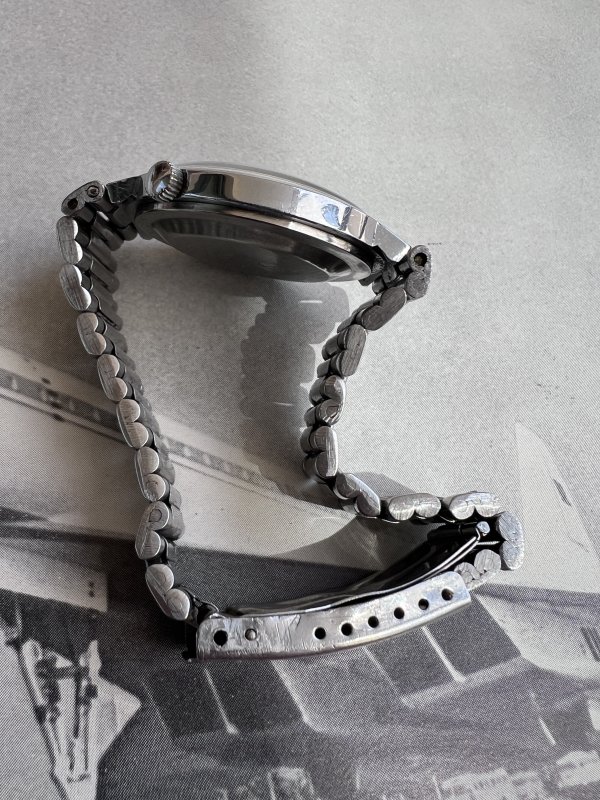 Montre Luch - Médecin Soviétique - Quartz – Image 3