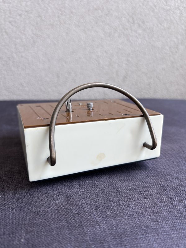 Horloge Bureau Bakélite - Yantar - TV – Image 5