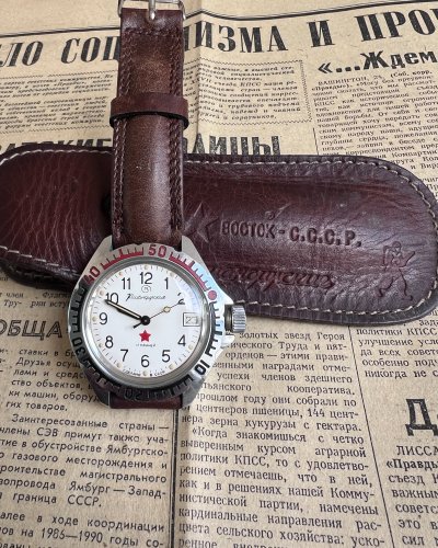 Montre Vostok Komandirskie – Etoile Rouge
