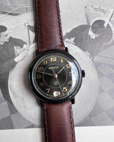 Montre Raketa Vintage – Noire – 2614N