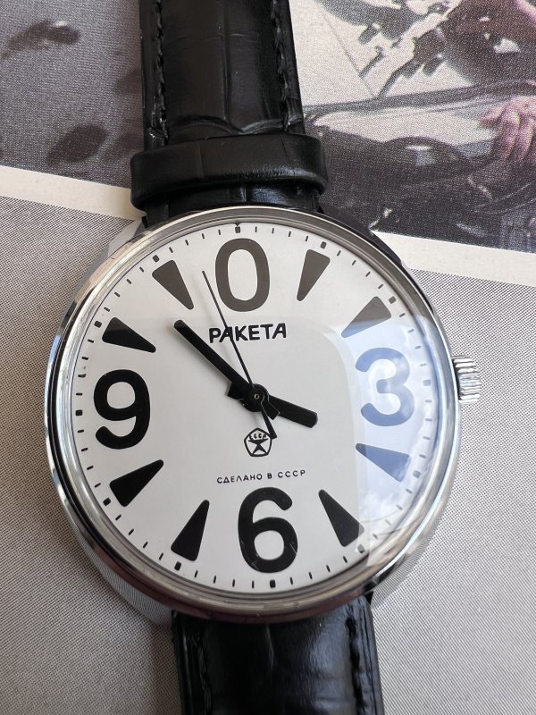 Montre Raketa Big Zero – Blanche – 138100 – Image 2