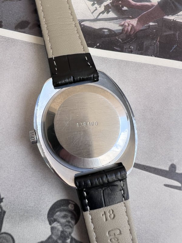 Montre Raketa Big Zero – Blanche – 138100 – Image 3