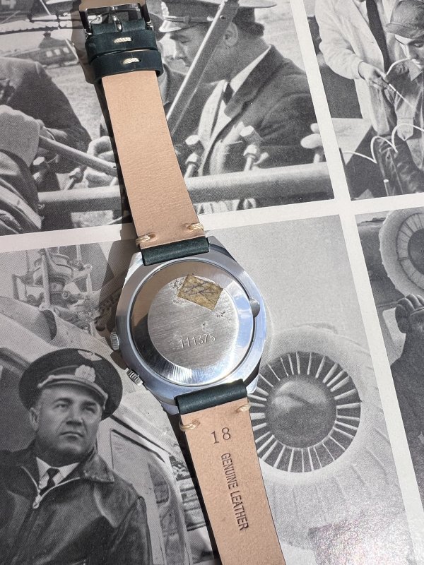 Montre Raketa – Mouvement 24 Heures – Cercle Arctique – Neuve – Image 3