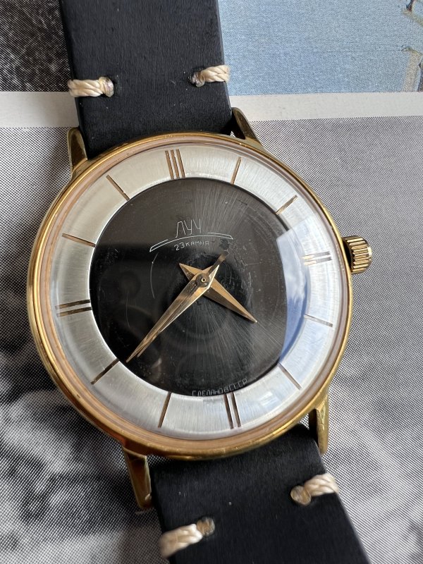 Montre Luch 2209 - Plaquée Or - Fine – Image 2
