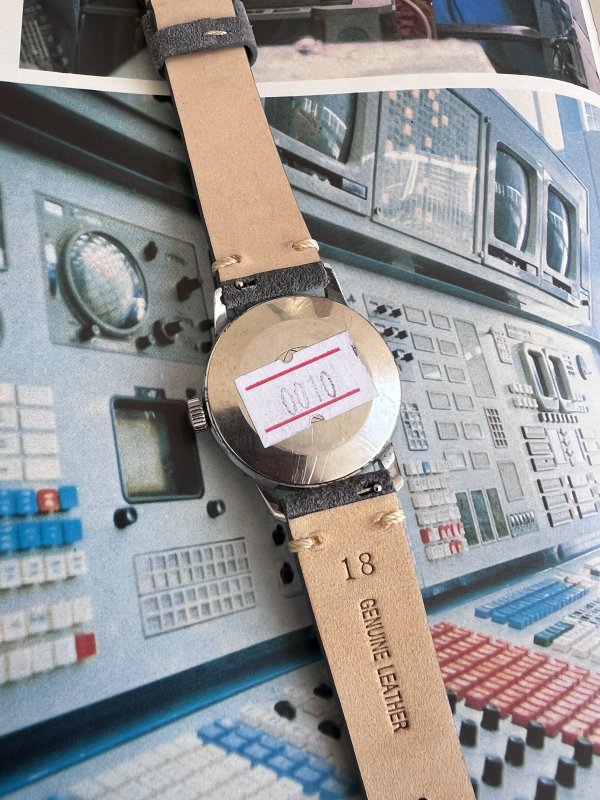 Raketa 2609 – Chiffres Laiton – Image 3