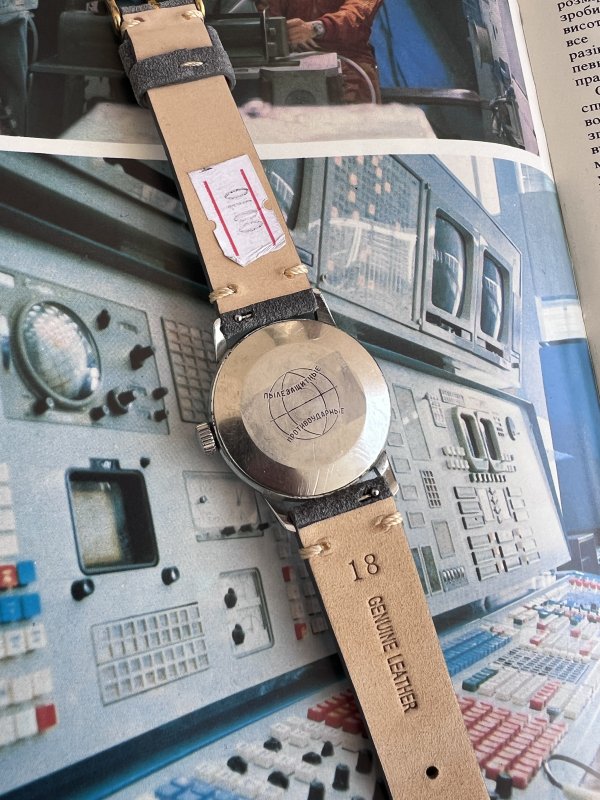Raketa 2609 – Chiffres Laiton – Image 4