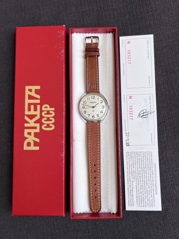 Montre Mécanique Raketa – Novembre 1988 – Civil