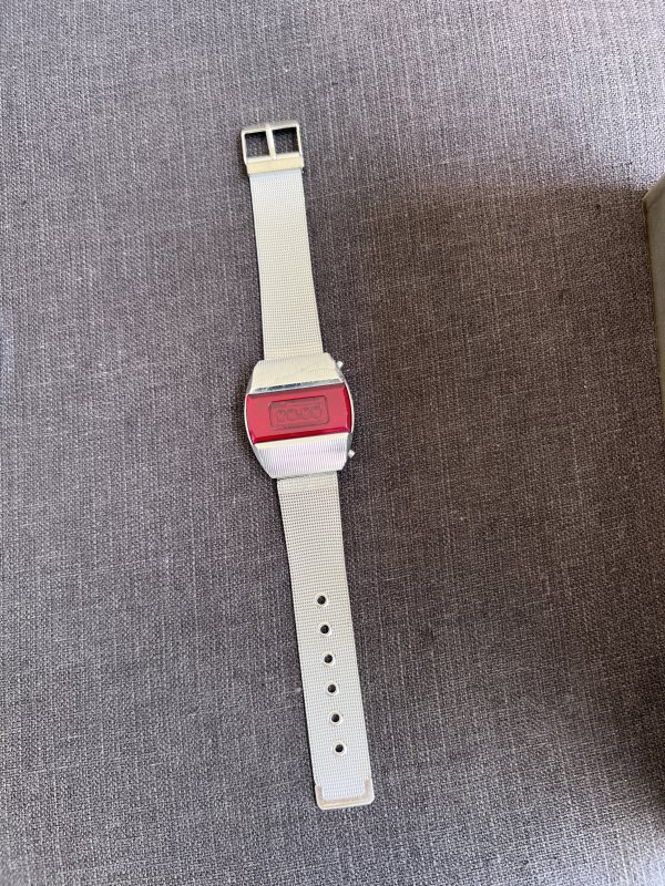 Montre Elektronika 1 – Pulsar – LED – Image 2
