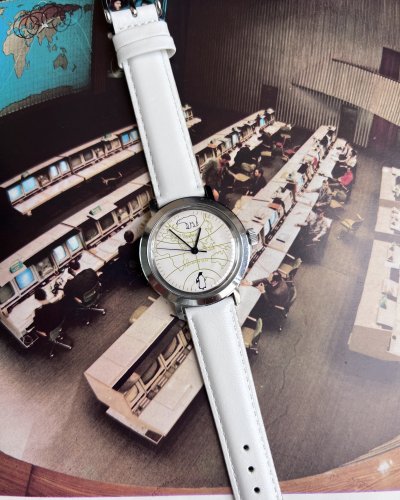 Montre Buran – URSS – Manchot - Ours