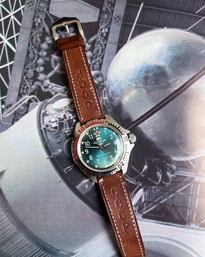Vostok Komandirskie – Parachutiste – Série Severance