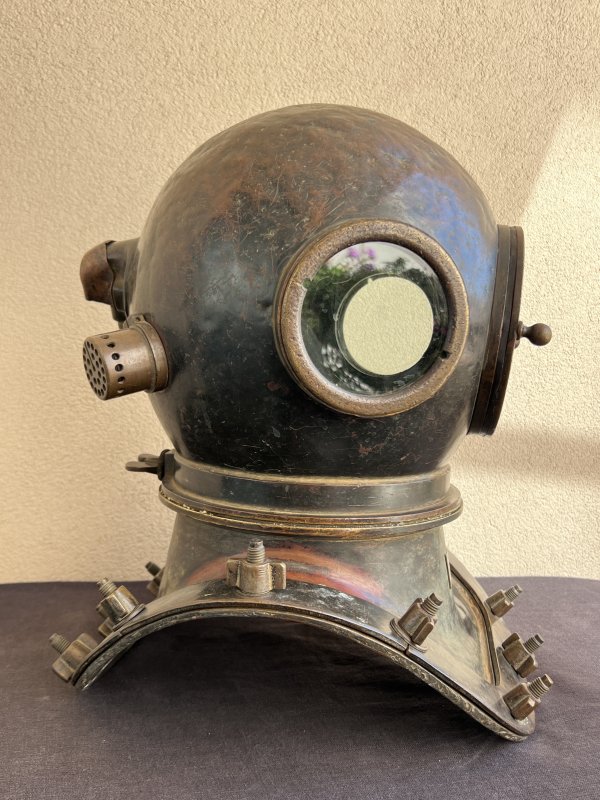 Casque Scaphandre - 12 Boulons - 1964 – Image 5