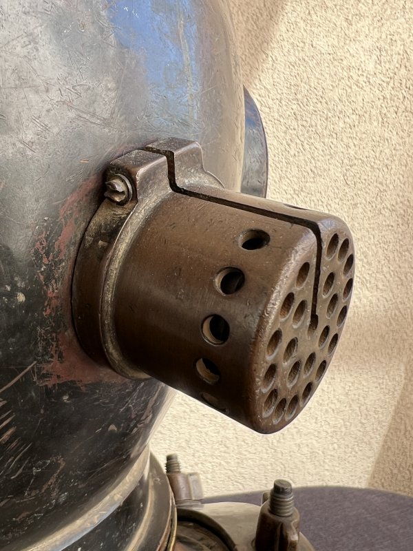 Casque Scaphandre - 12 Boulons - 1964 – Image 9