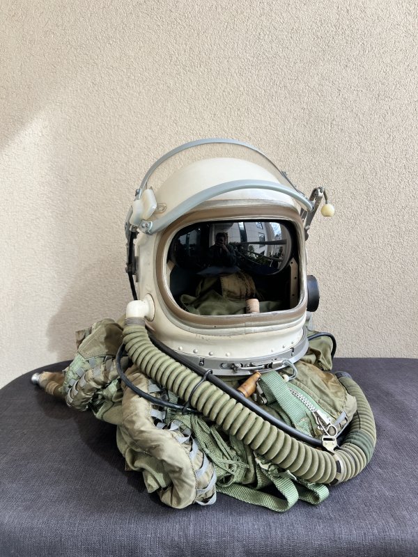 Casque Stratosphérique – GSH-6 – 1981 – Combinaison VKK-6M